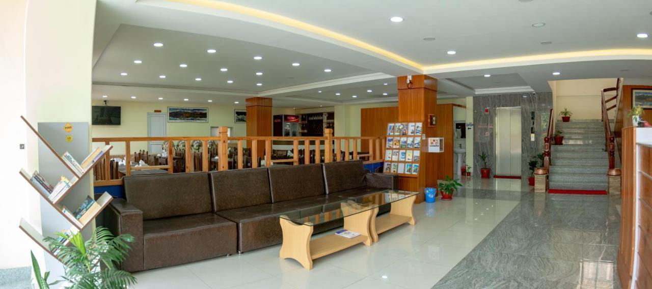 Hotel Elegant Pokhara Zewnętrze zdjęcie