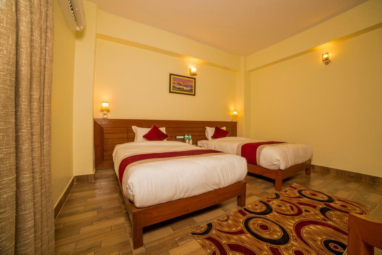 Hotel Elegant Pokhara Zewnętrze zdjęcie