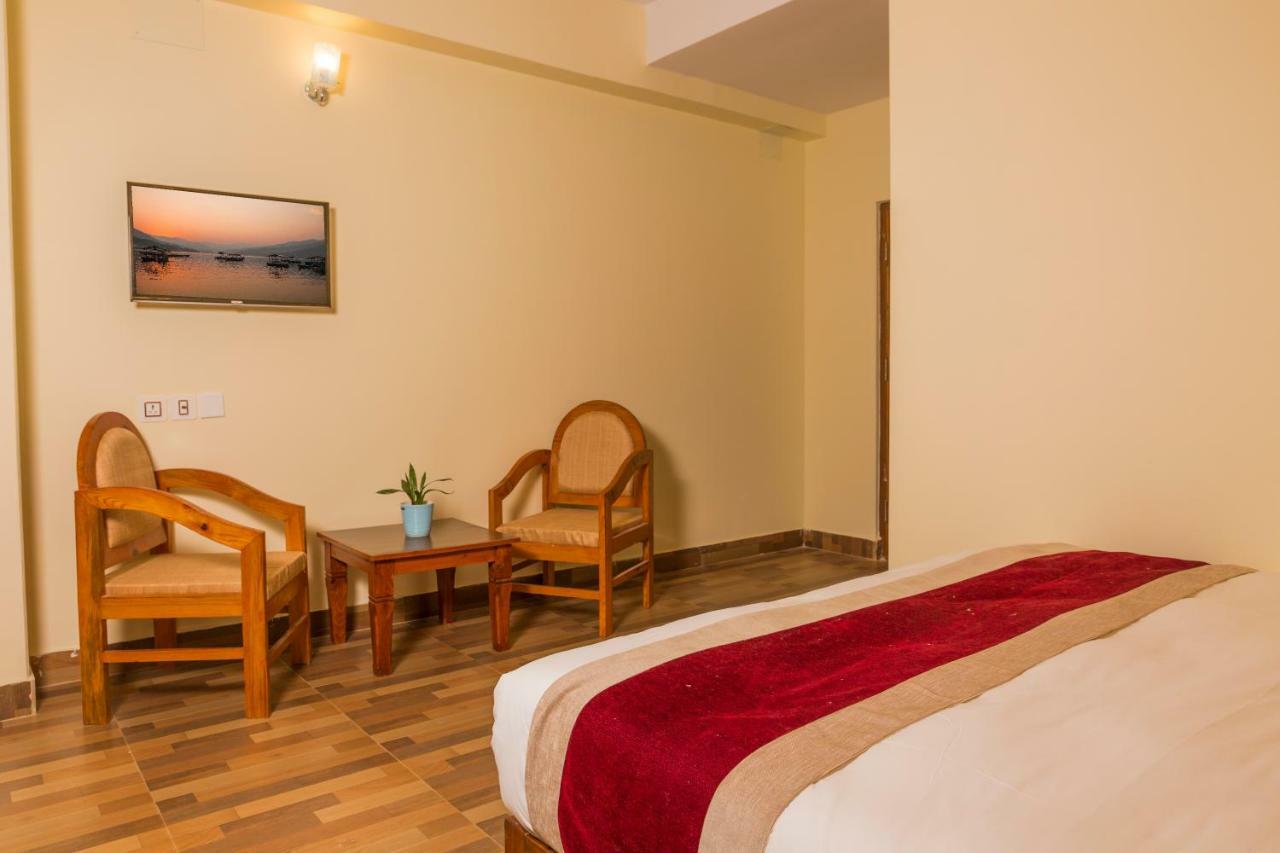 Hotel Elegant Pokhara Zewnętrze zdjęcie