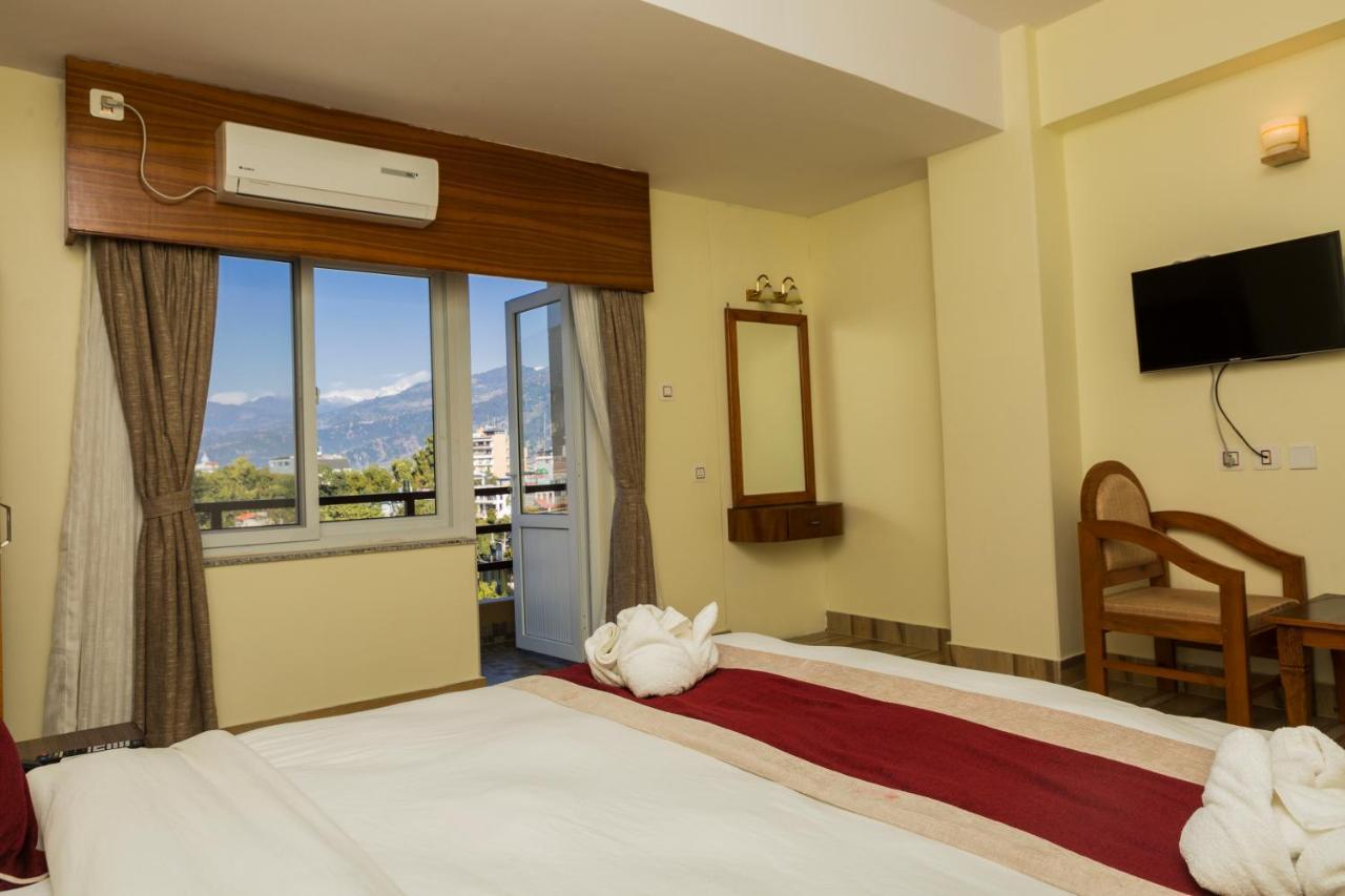 Hotel Elegant Pokhara Zewnętrze zdjęcie